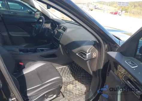 2017 Jaguar F-Pace 35T Premium z USA, uszkodzony, nr VIN SADCJ2BV4HA882069